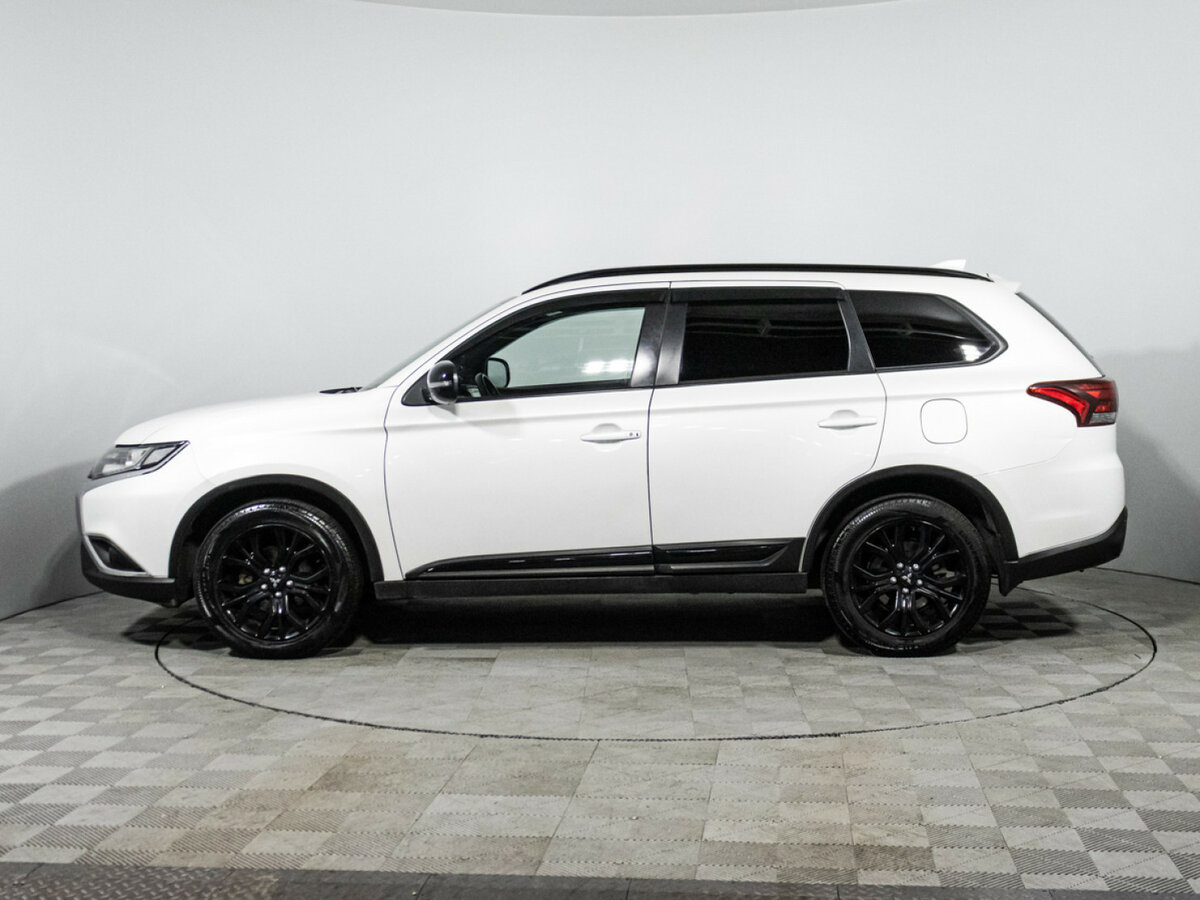 Mitsubishi Outlander б/у, 2021, Вариатор. Фото: #7