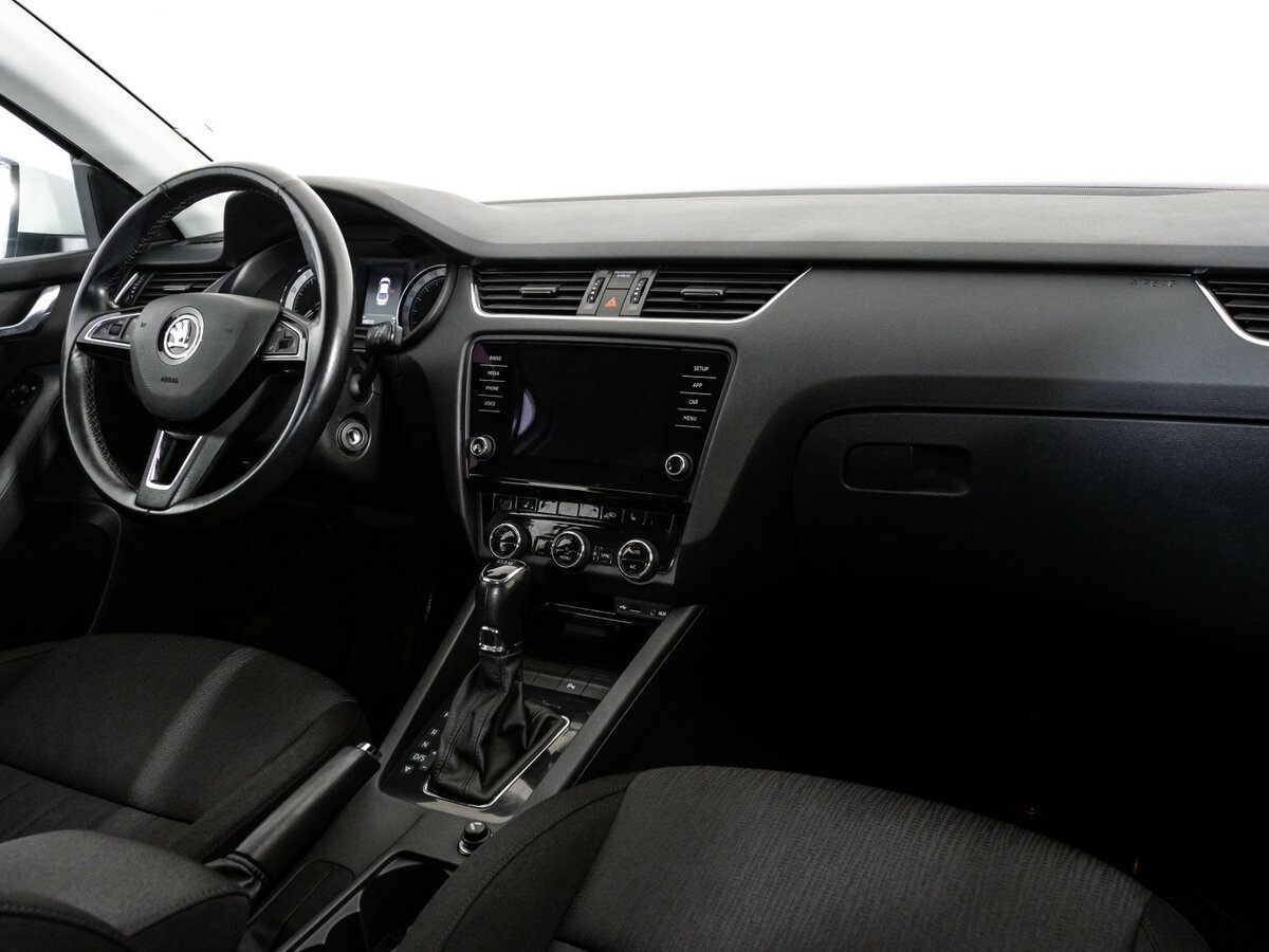 Шкода Октавия б/у, 2017, Роботизированная. Фото: #6