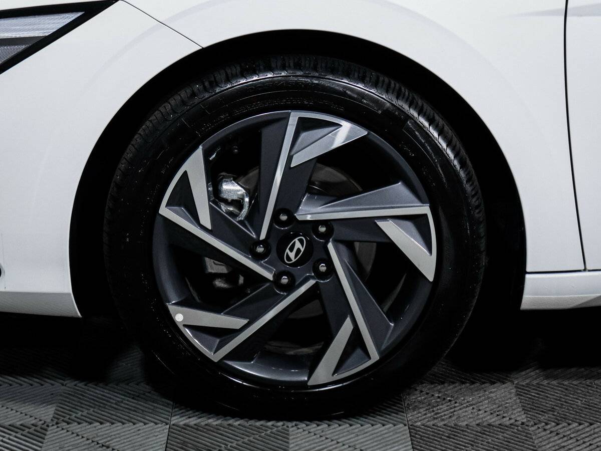 Хендай Елантра б/у, 2024, Вариатор. Фото: #11