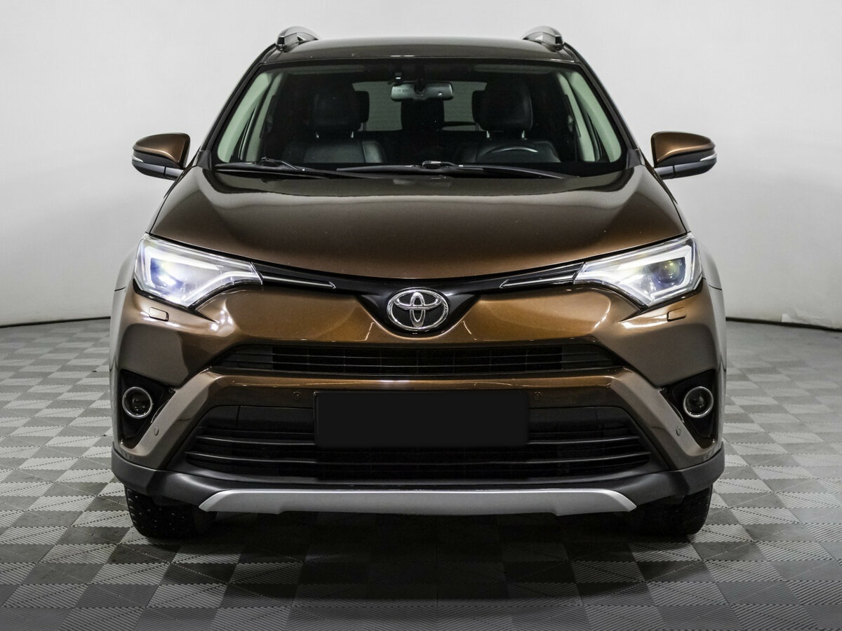 Toyota RAV4 б/у, 2017, Автоматическая. Фото: #1