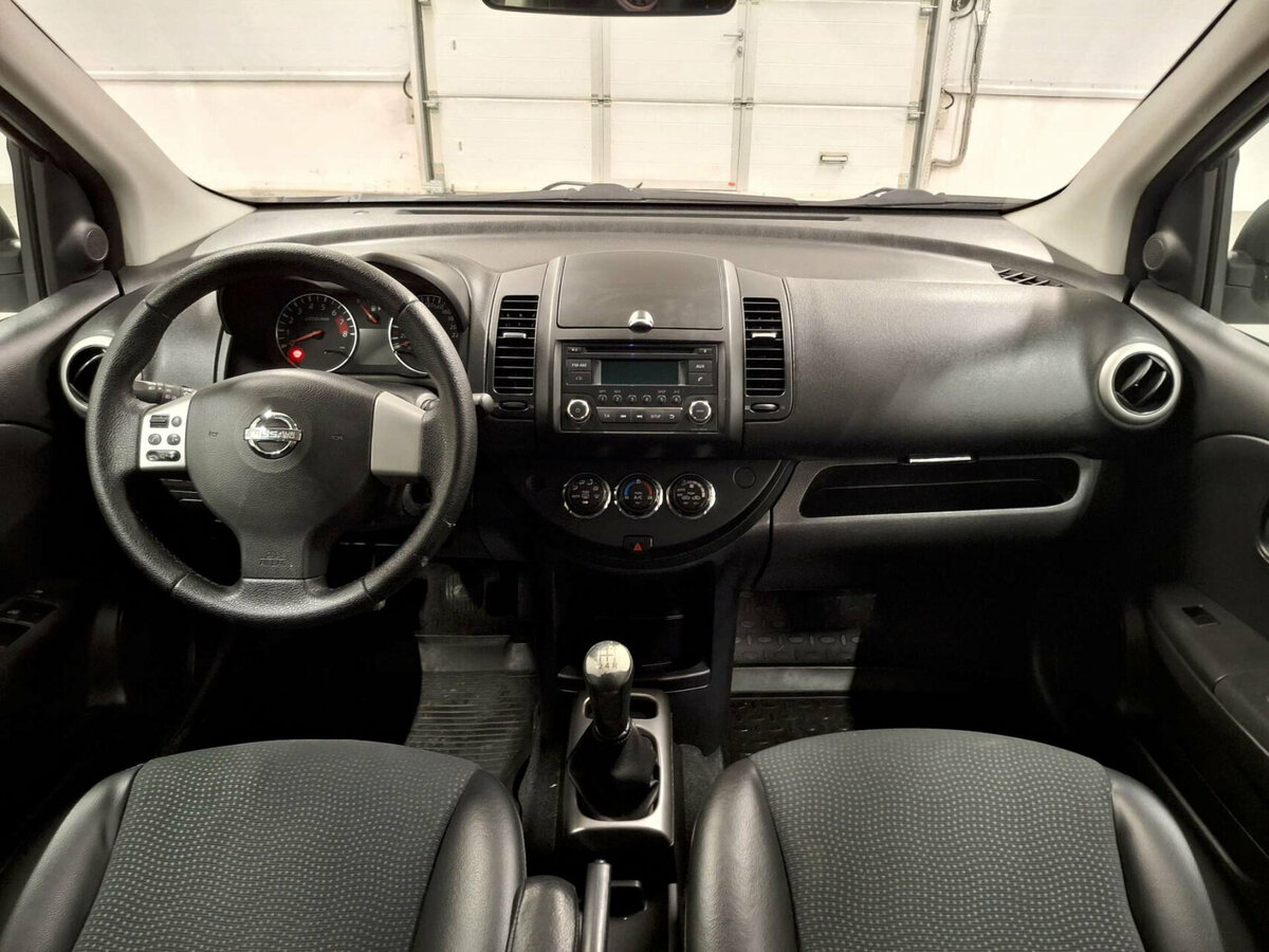 Nissan Note б/у, 2012, Механическая. Фото: #13