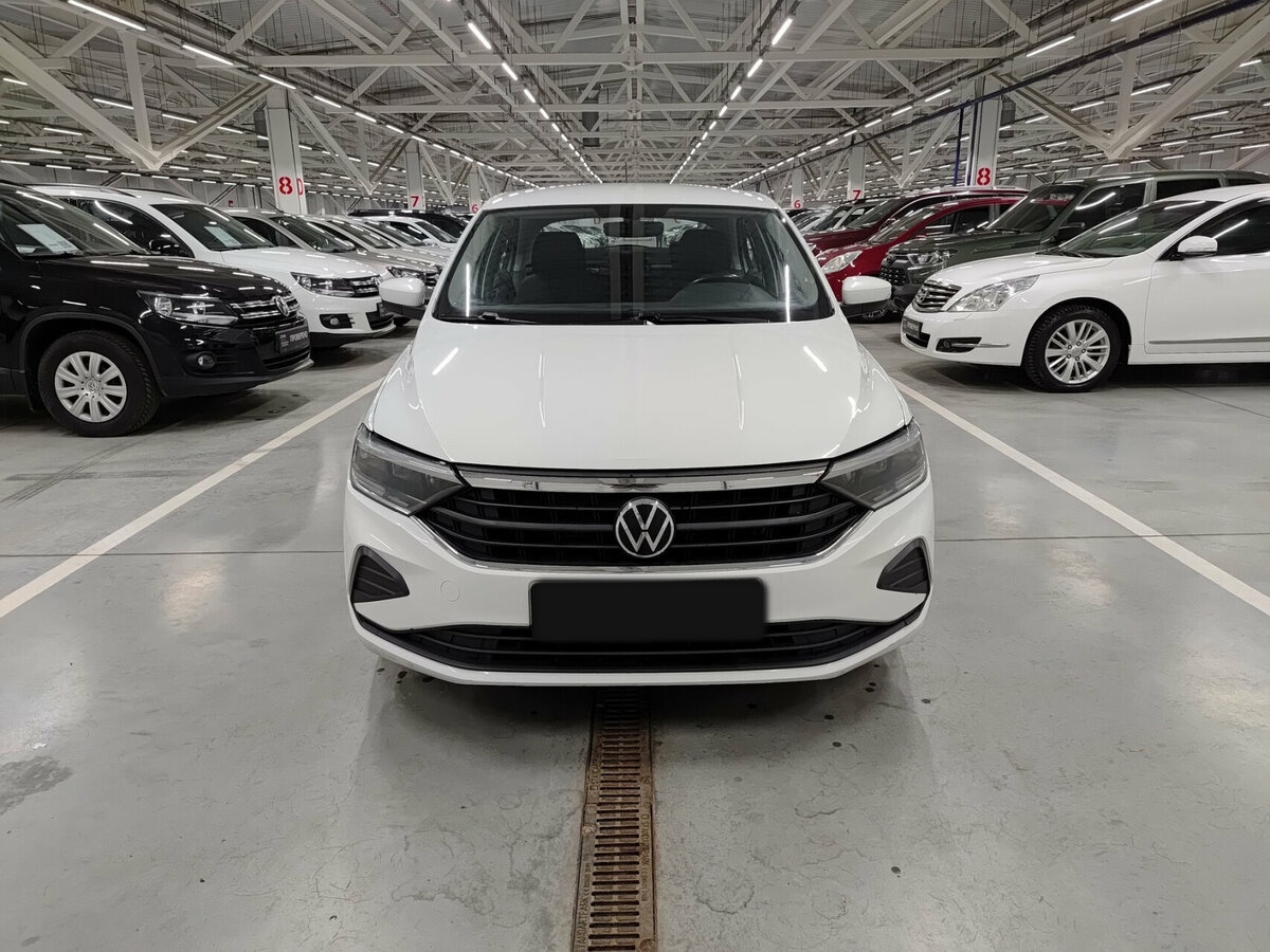 Volkswagen Polo б/у, 2021, Автоматическая. Фото: #1