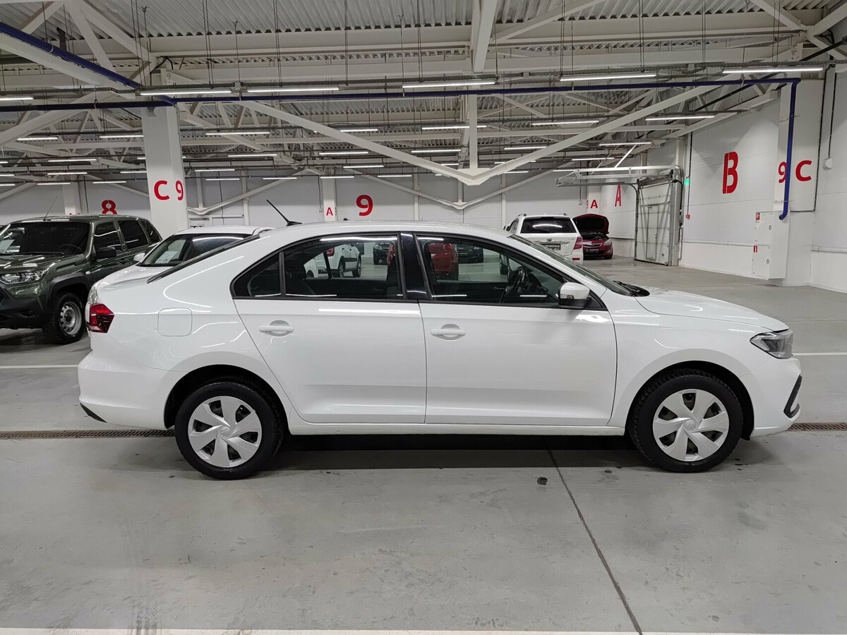 Volkswagen Polo б/у, 2021, Автоматическая. Фото: #3