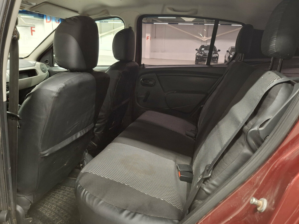 Renault Sandero б/у, 2014, Механическая. Фото: #11