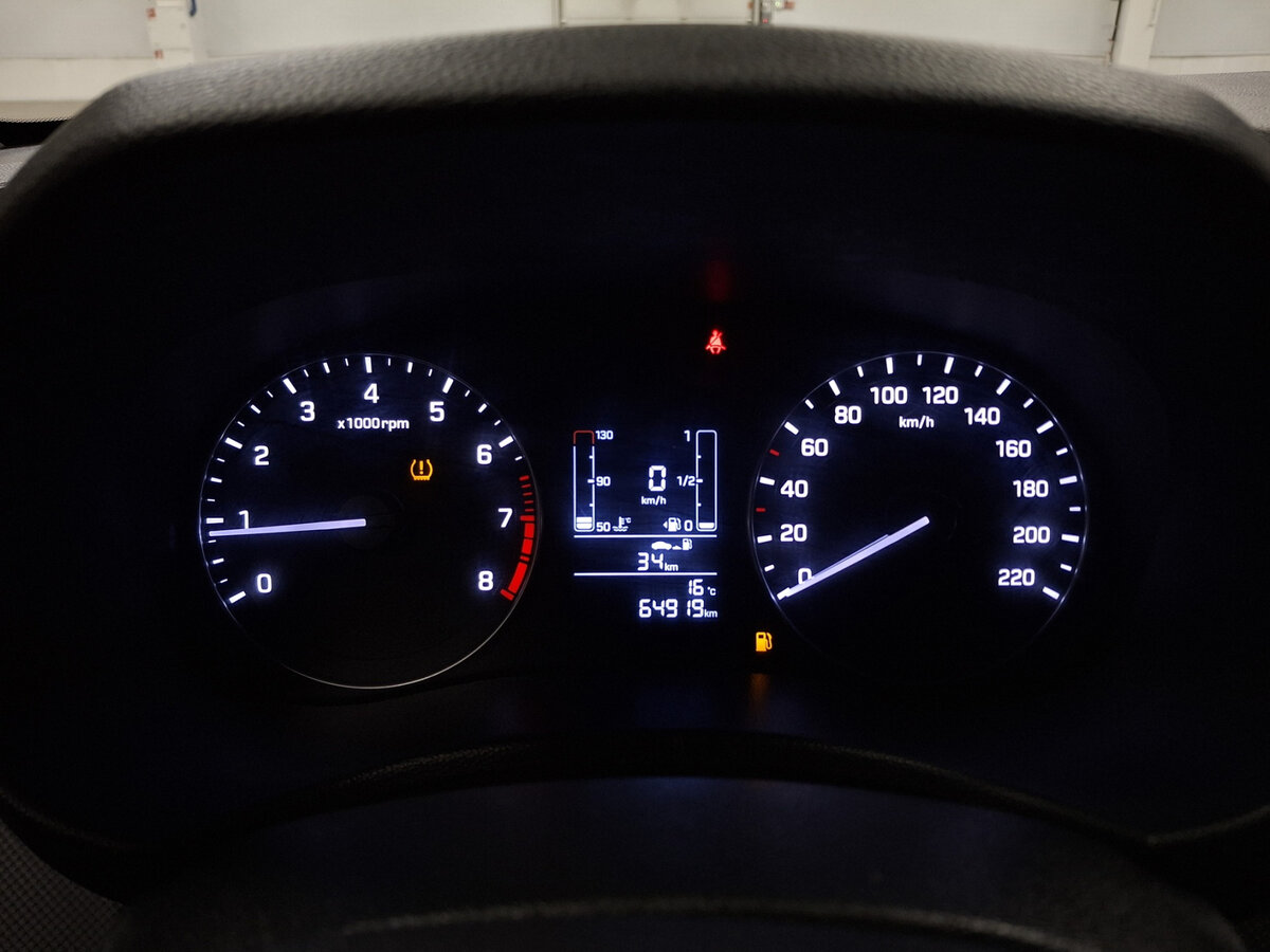 Hyundai Creta б/у, 2016, Механическая. Фото: #12