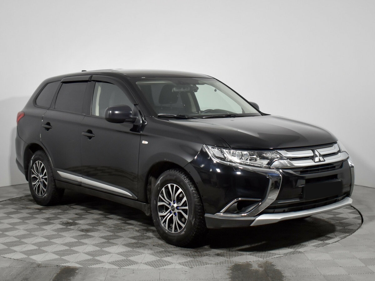 Mitsubishi Outlander б/у, 2018, Вариатор. Фото: #2