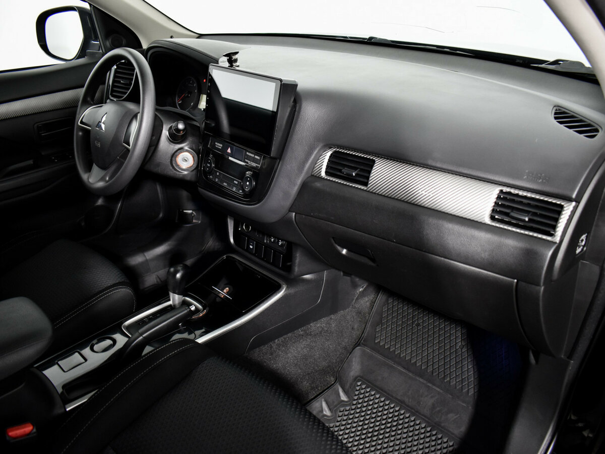 Mitsubishi Outlander б/у, 2018, Вариатор. Фото: #9