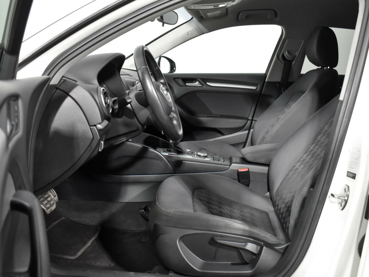 Audi A3 б/у, 2013, Роботизированная. Фото: #10