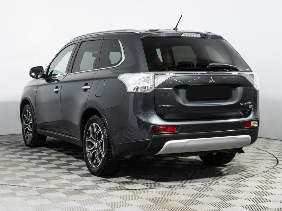 Mitsubishi Outlander б/у, 2014, Автоматическая. Фото: #6