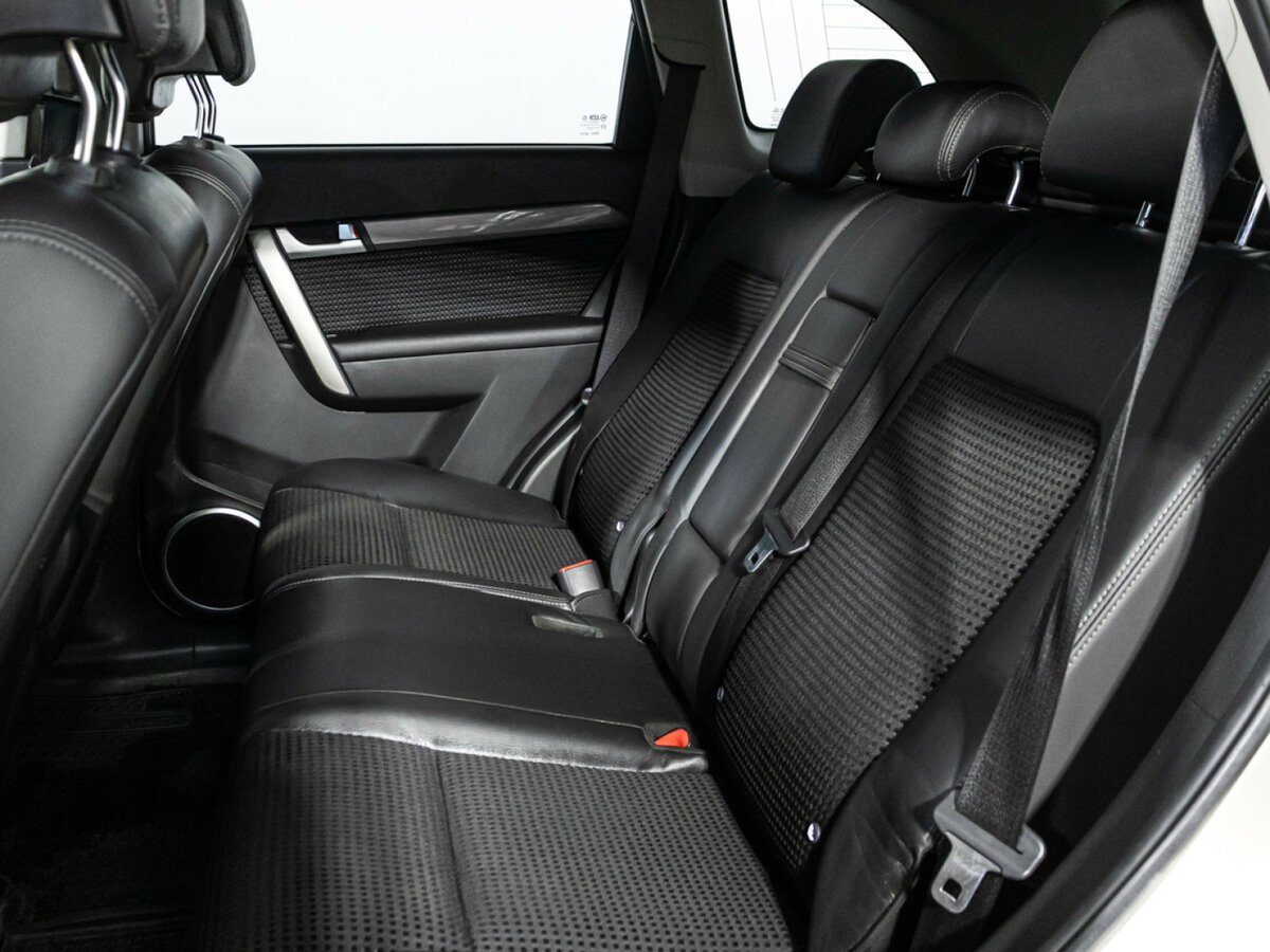 Chevrolet Captiva б/у, 2012, Автоматическая. Фото: #9