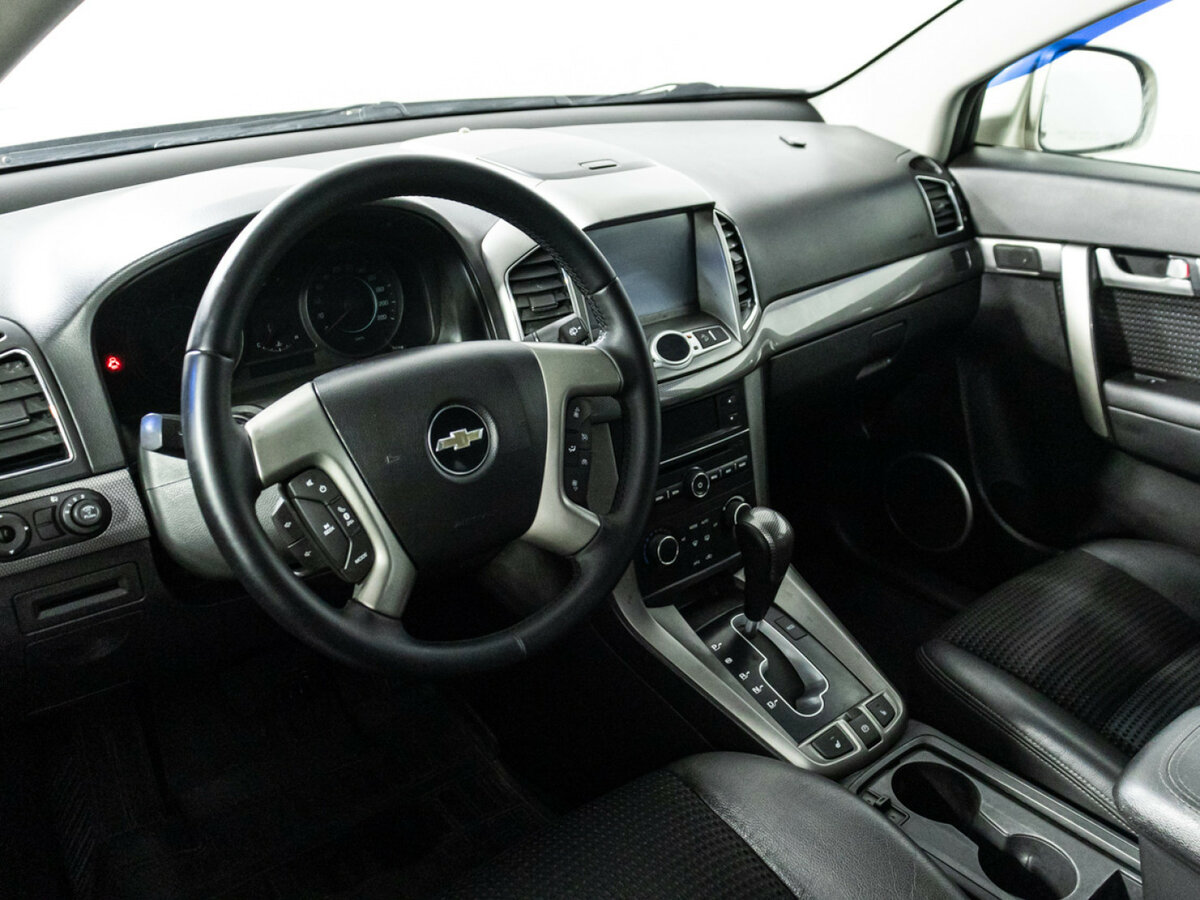 Chevrolet Captiva б/у, 2012, Автоматическая. Фото: #10