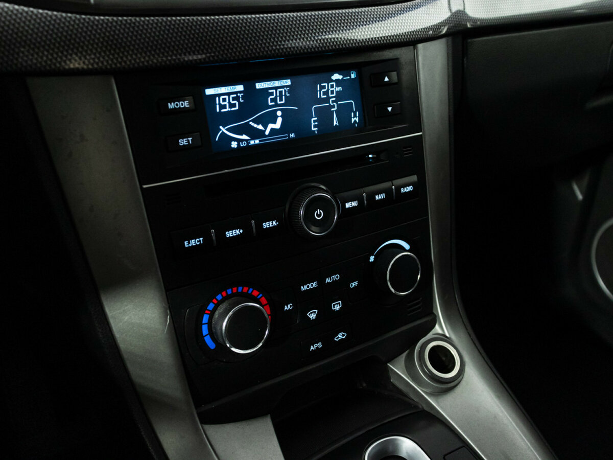 Chevrolet Captiva б/у, 2012, Автоматическая. Фото: #15