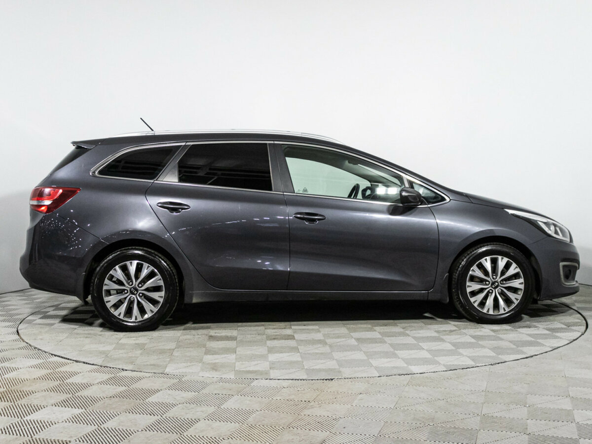 Киа Сид б/у, 2015, Роботизированная. Фото: #3