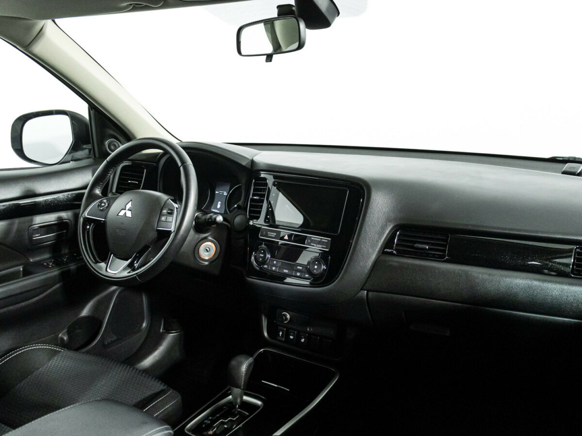 Mitsubishi Outlander б/у, 2019, Вариатор. Фото: #6