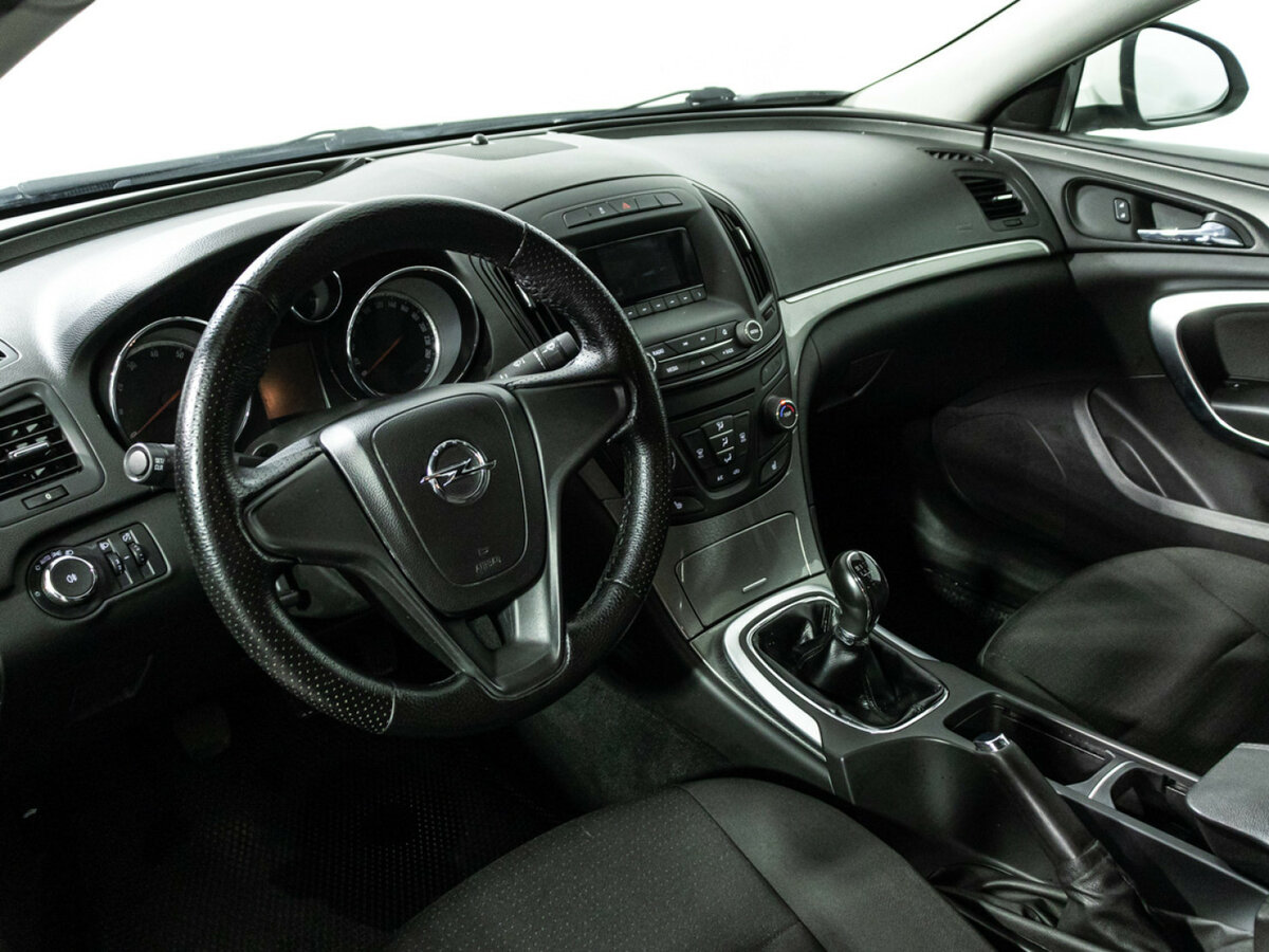 Opel Insignia б/у, 2014, Механическая. Фото: #9
