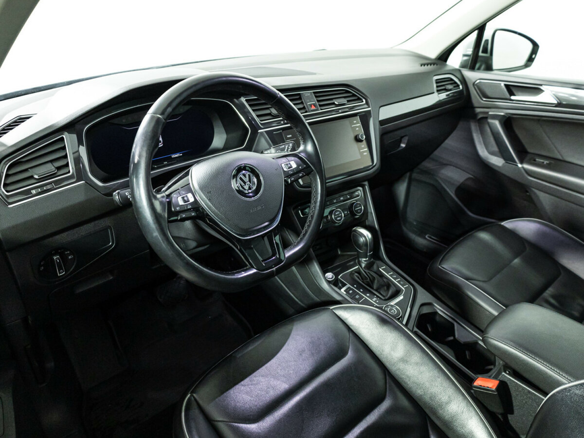 Фольксваген Тигуан б/у, 2018, Роботизированная. Фото: #10