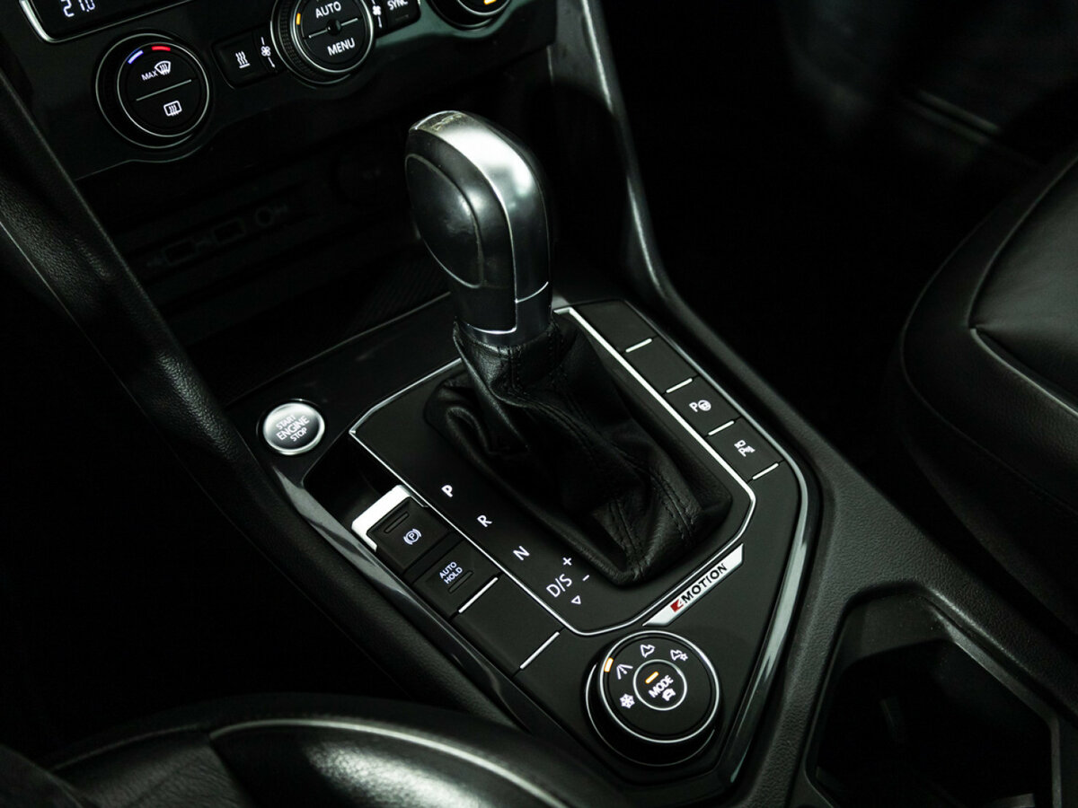 Фольксваген Тигуан б/у, 2018, Роботизированная. Фото: #19