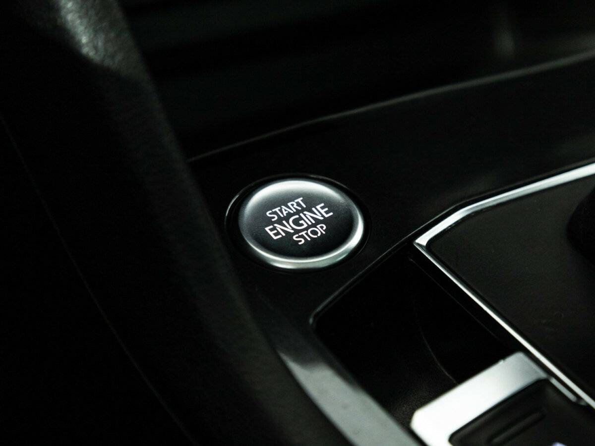 Фольксваген Тигуан б/у, 2018, Роботизированная. Фото: #20