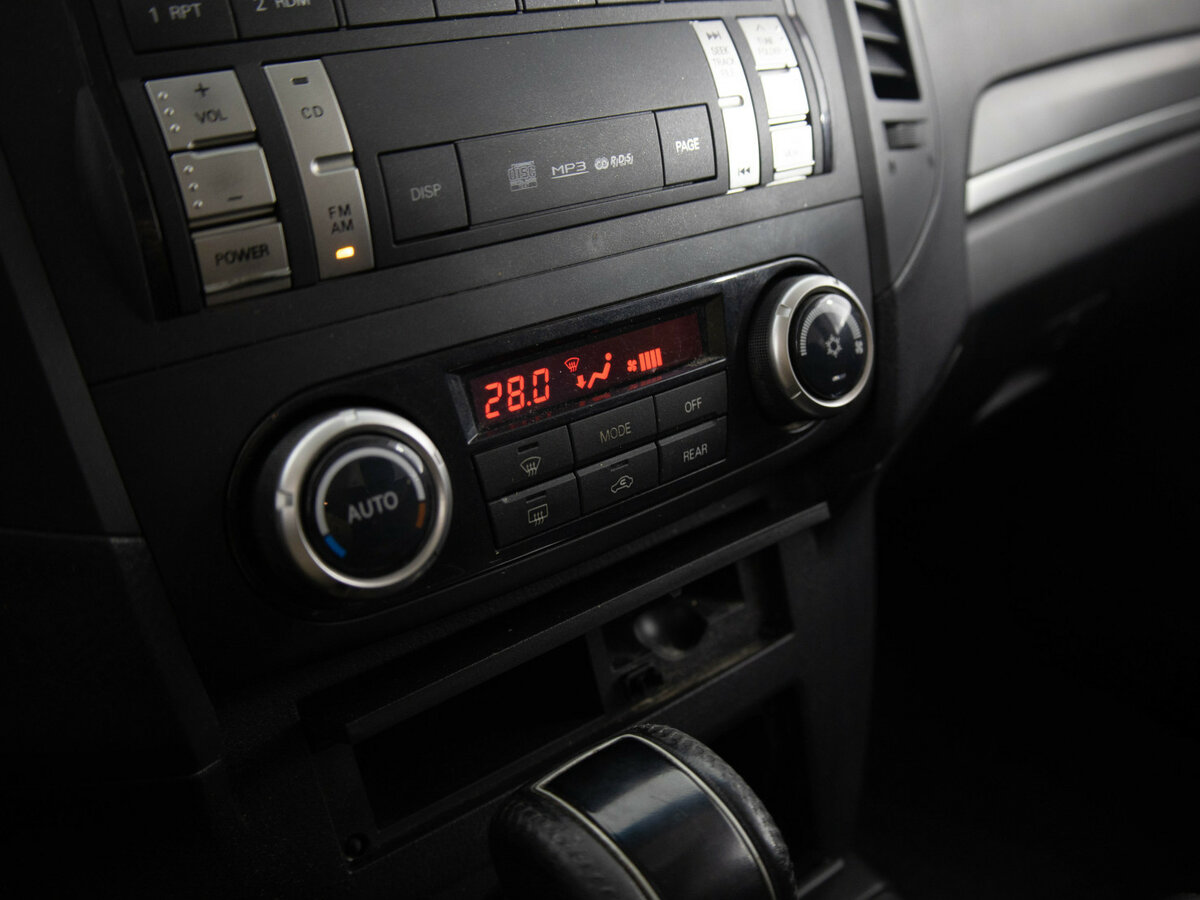 Mitsubishi Pajero б/у, 2013, Автоматическая. Фото: #12