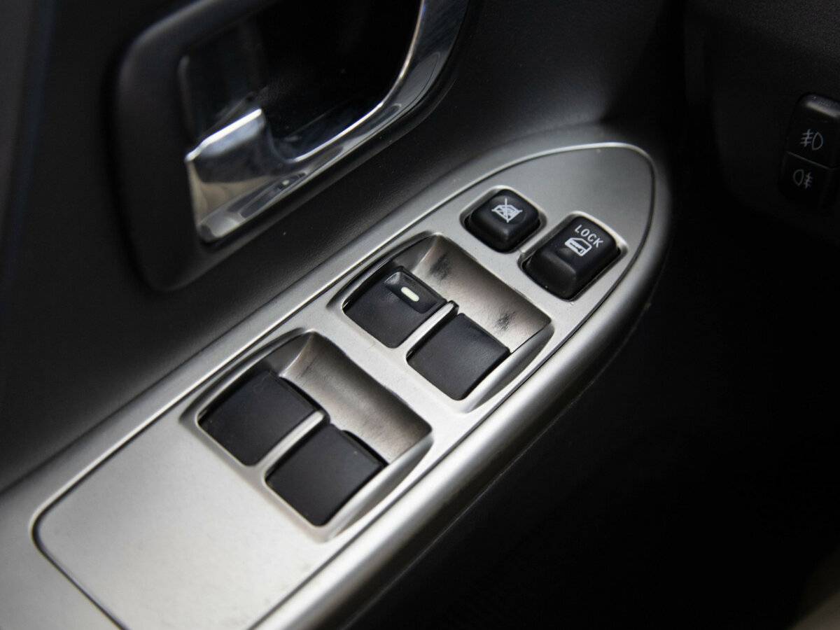 Mitsubishi Pajero б/у, 2013, Автоматическая. Фото: #15