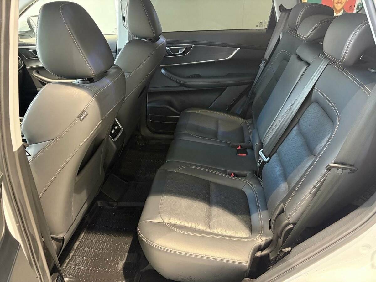 Chery Tiggo 8 б/у, 2023, Роботизированная. Фото: #8