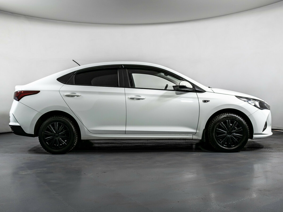 Hyundai Solaris б/у, 2020, Автоматическая. Фото: #3