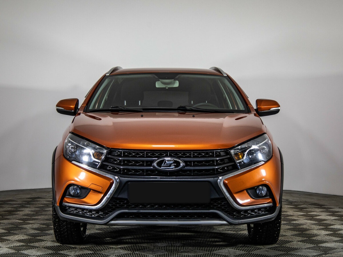 Lada (ВАЗ) Vesta б/у, 2019, Механическая. Фото: #1