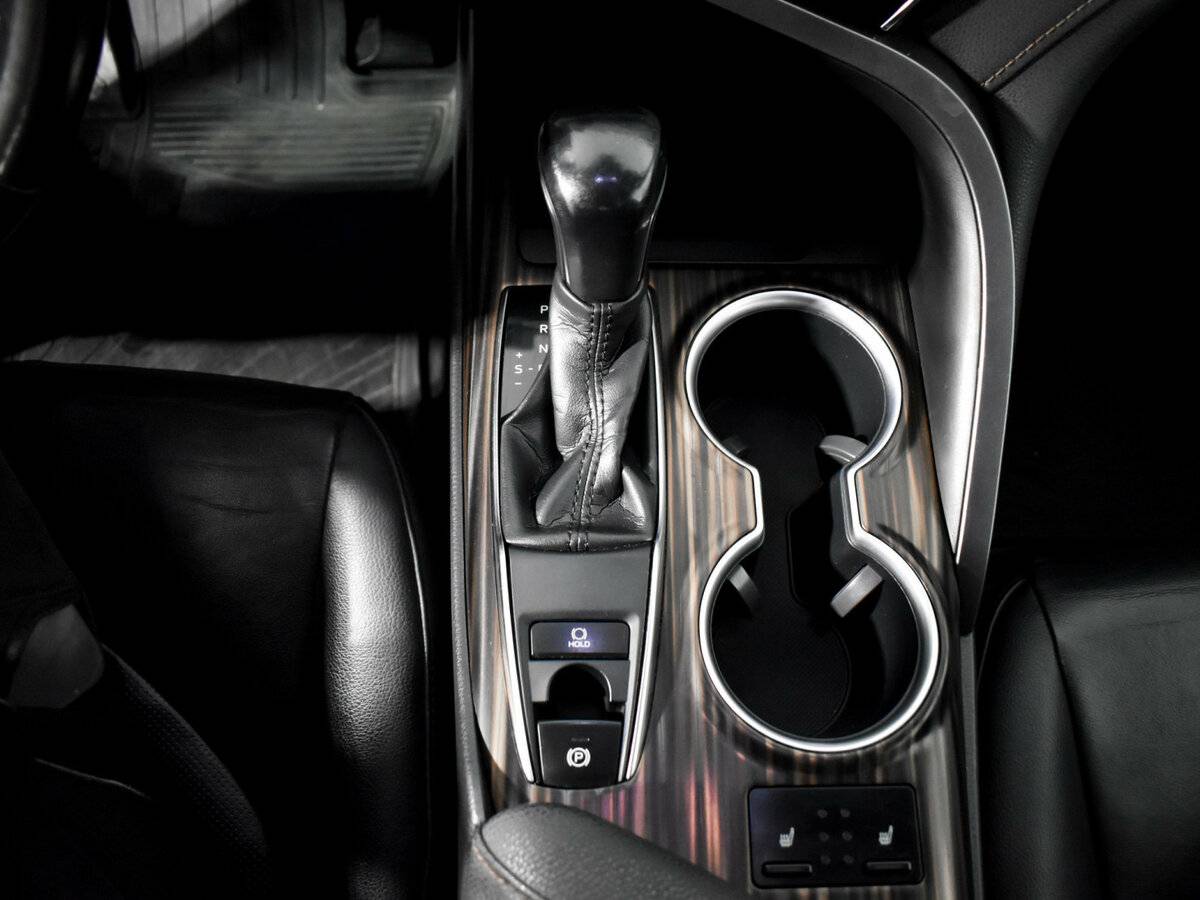 Тойота Камри б/у, 2018, Автоматическая. Фото: #7