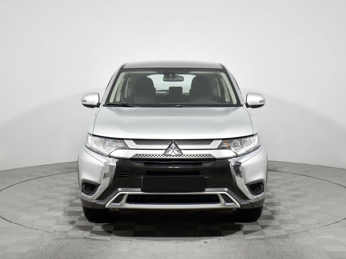 Mitsubishi Outlander б/у, 2018, Вариатор. Фото: #1