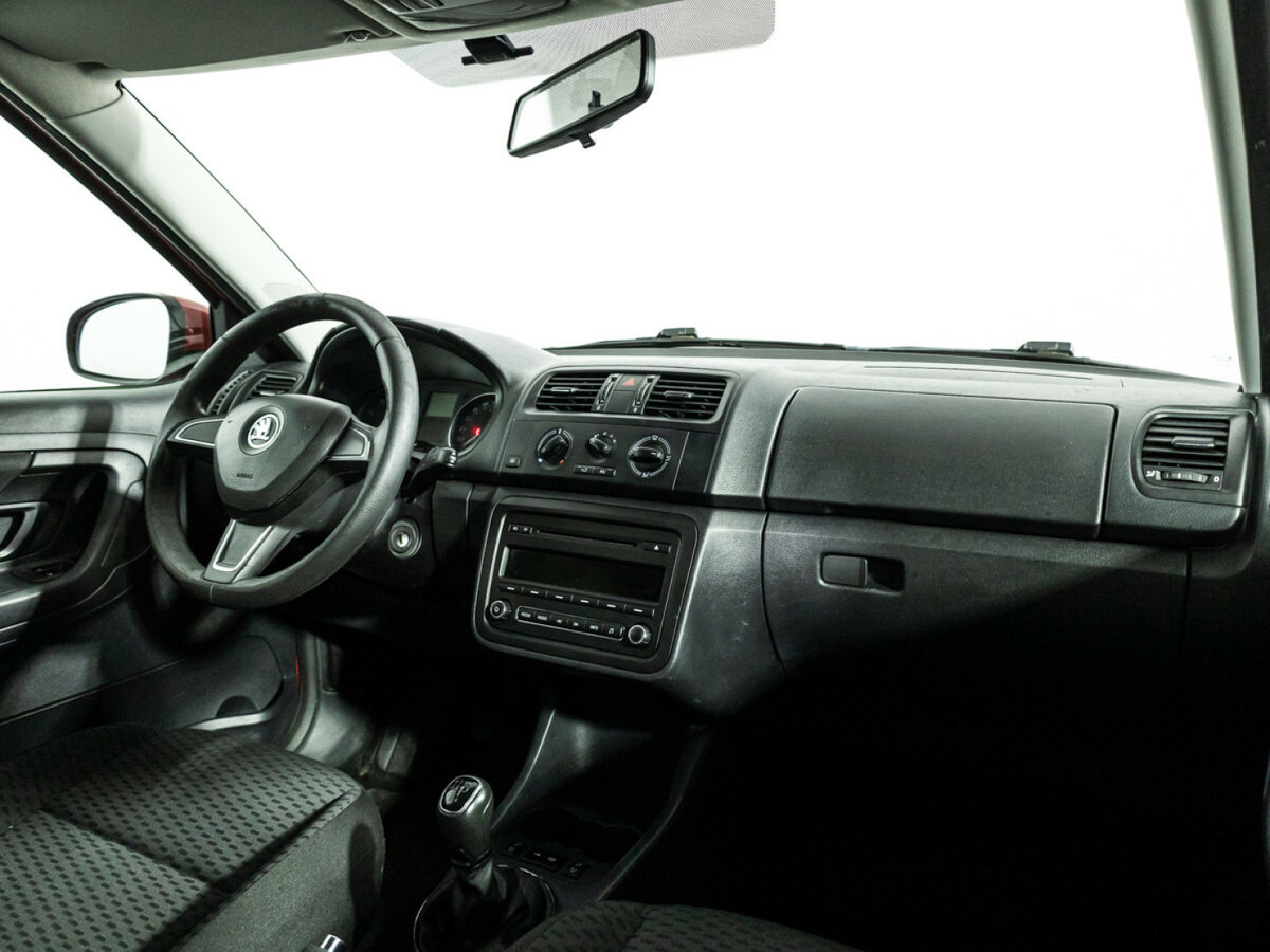 Skoda Fabia б/у, 2014, Механическая. Фото: #6