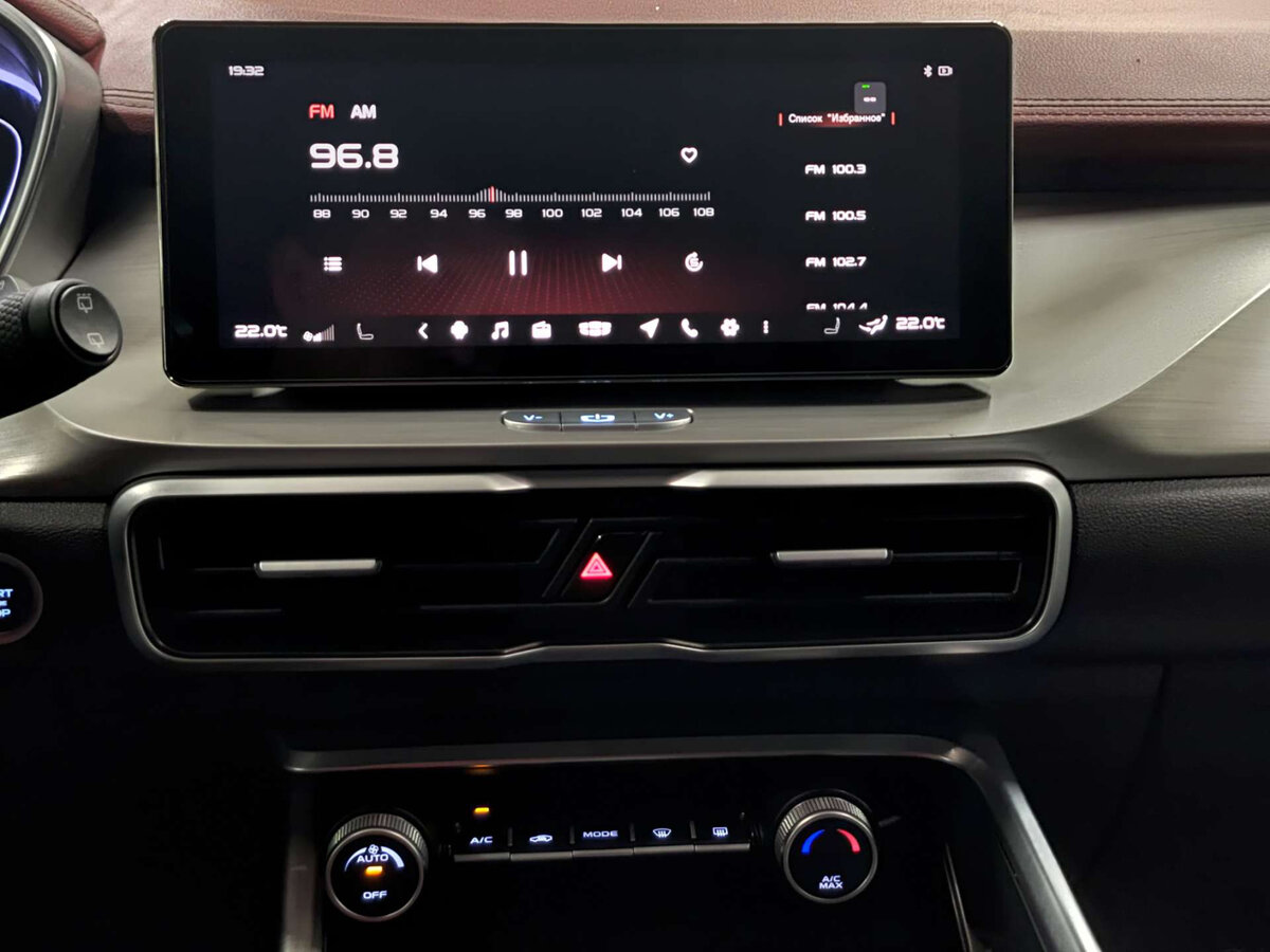 Geely Coolray б/у, 2021, Роботизированная. Фото: #14