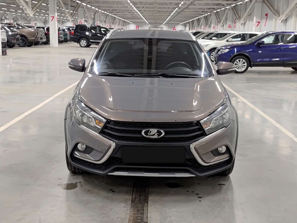 Lada (ВАЗ) Vesta б/у, 2019, Механическая. Фото: #1