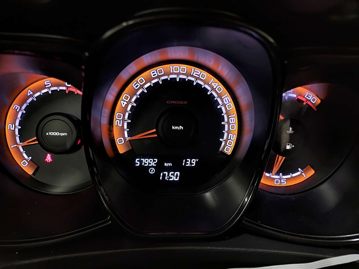 Lada (ВАЗ) Vesta б/у, 2019, Механическая. Фото: #11