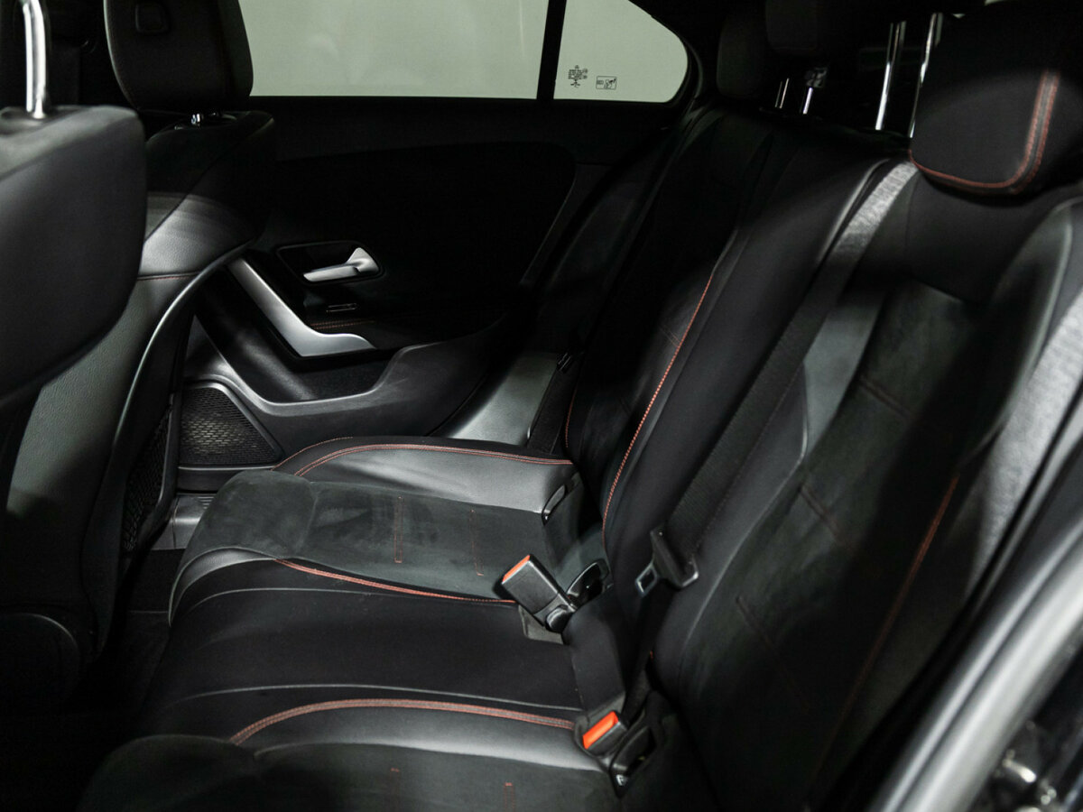 Mercedes-Benz A-Класс б/у, 2019, Роботизированная. Фото: #9