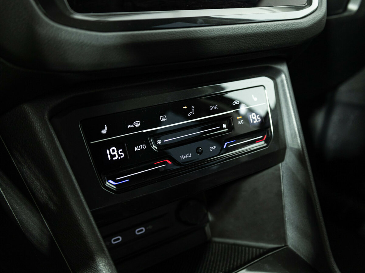 Volkswagen Tiguan б/у, 2022, Роботизированная. Фото: #14