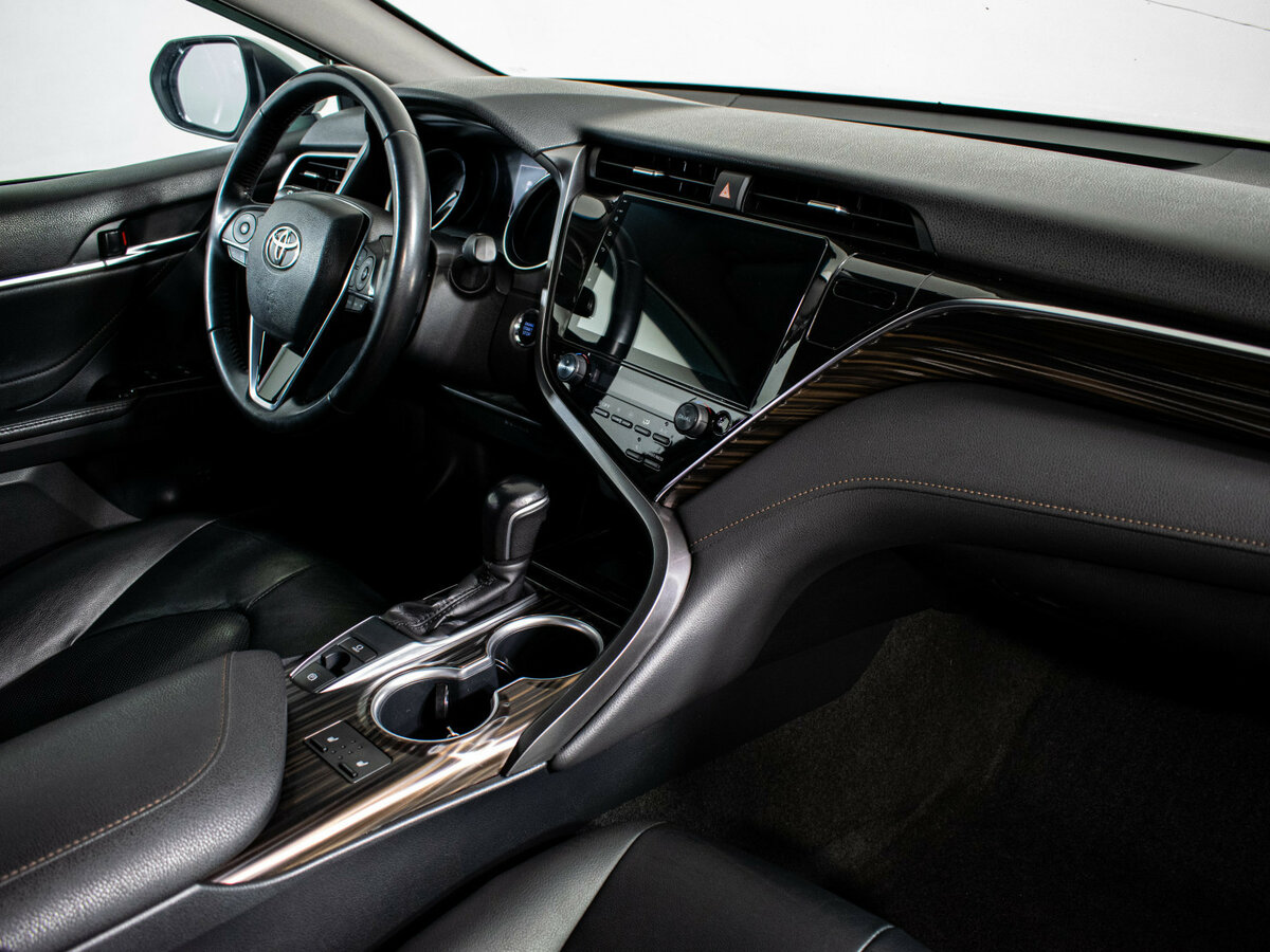 Toyota Camry б/у, 2020, Автоматическая. Фото: #7