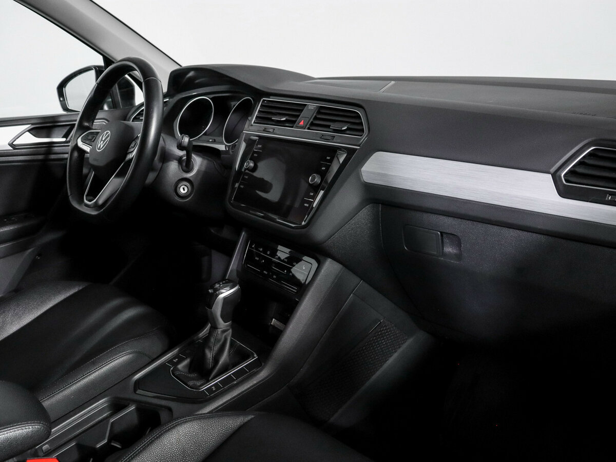 Volkswagen Tiguan б/у, 2020, Роботизированная. Фото: #8