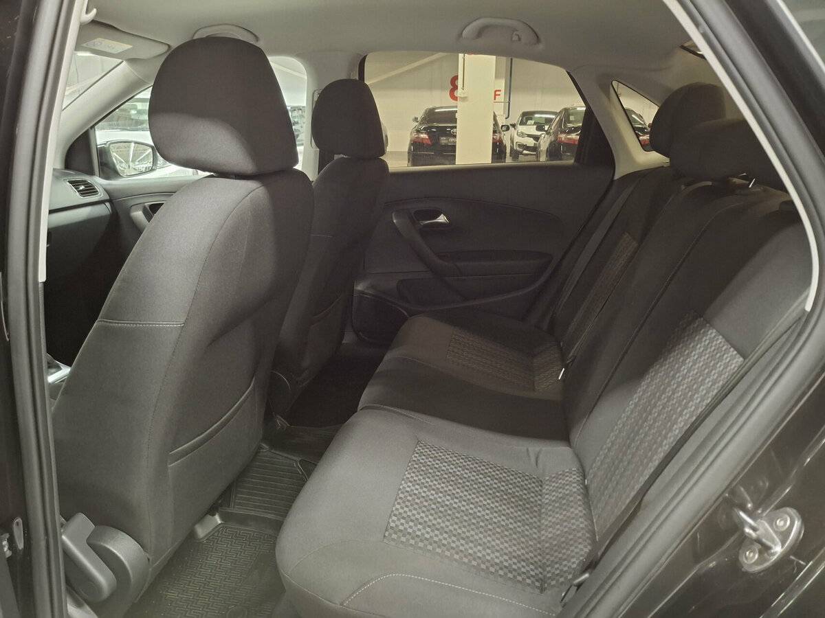 Volkswagen Polo б/у, 2017, Автоматическая. Фото: #11