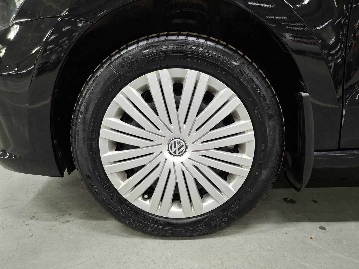 Volkswagen Polo б/у, 2017, Автоматическая. Фото: #17