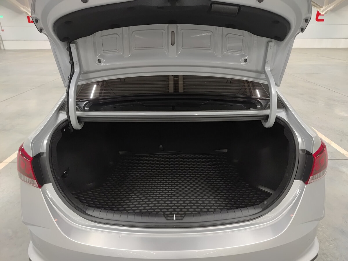 Solaris HS б/у, 2024, Автоматическая. Фото: #9