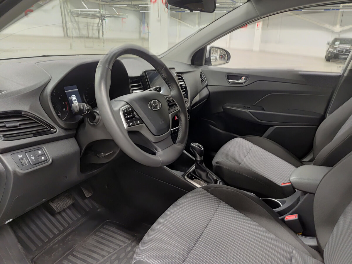 Solaris HS б/у, 2024, Автоматическая. Фото: #15