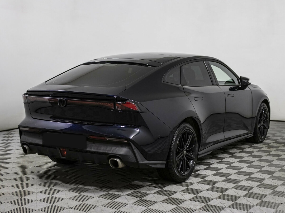 Changan UNI-V б/у, 2023, Роботизированная. Фото: #4