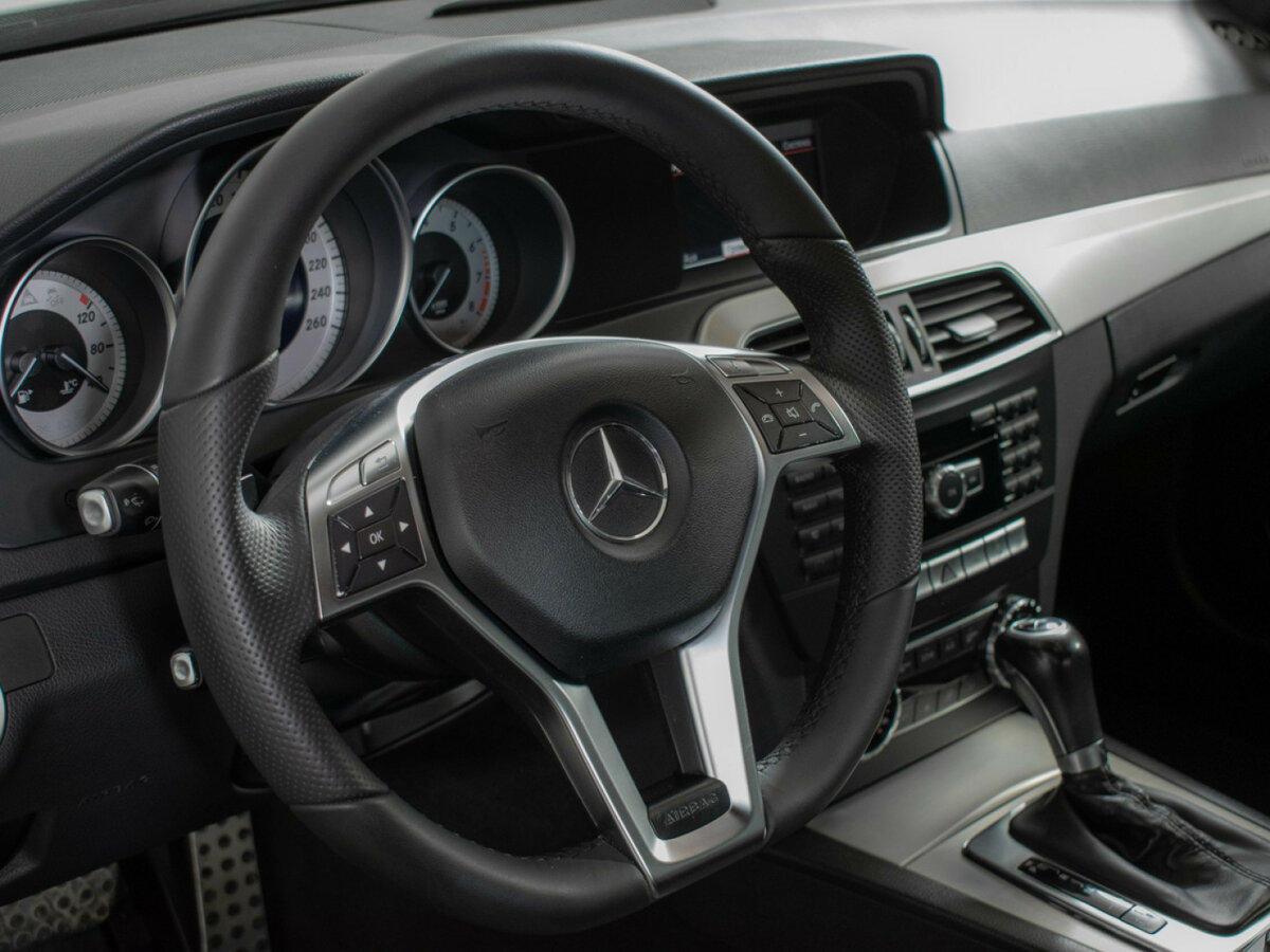 Mercedes-Benz C-Класс б/у, 2013, Автоматическая. Фото: #10