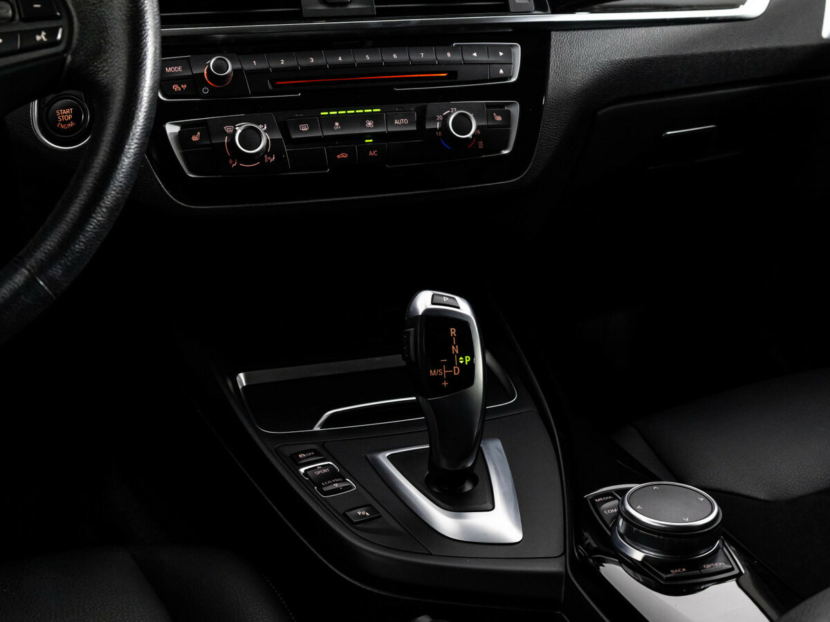 BMW 1 серии б/у, 2017, Автоматическая. Фото: #10