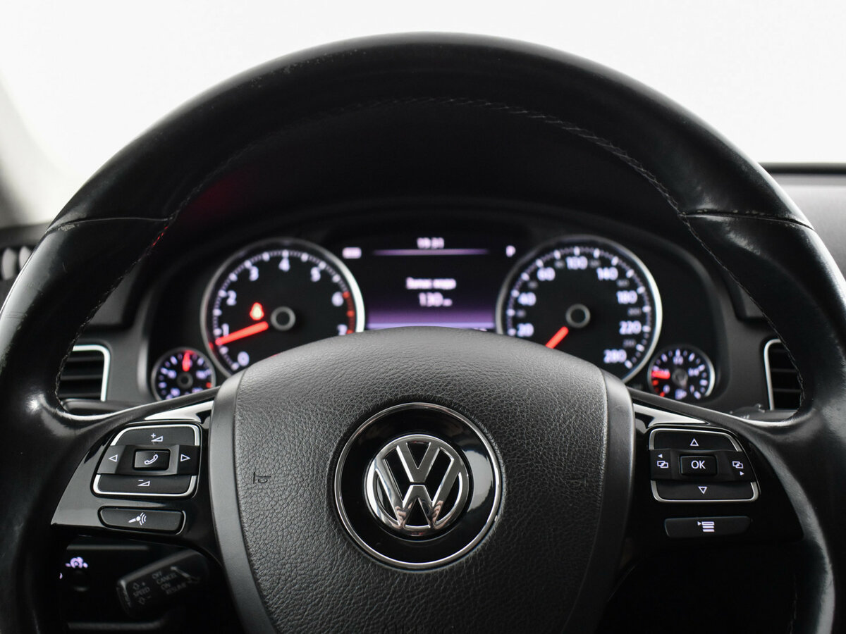 Фольксваген Туарег б/у, 2015, Автоматическая. Фото: #13