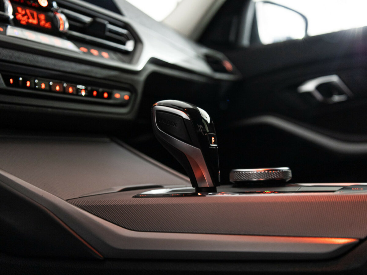 BMW 3 серии б/у, 2019, Автоматическая. Фото: #17