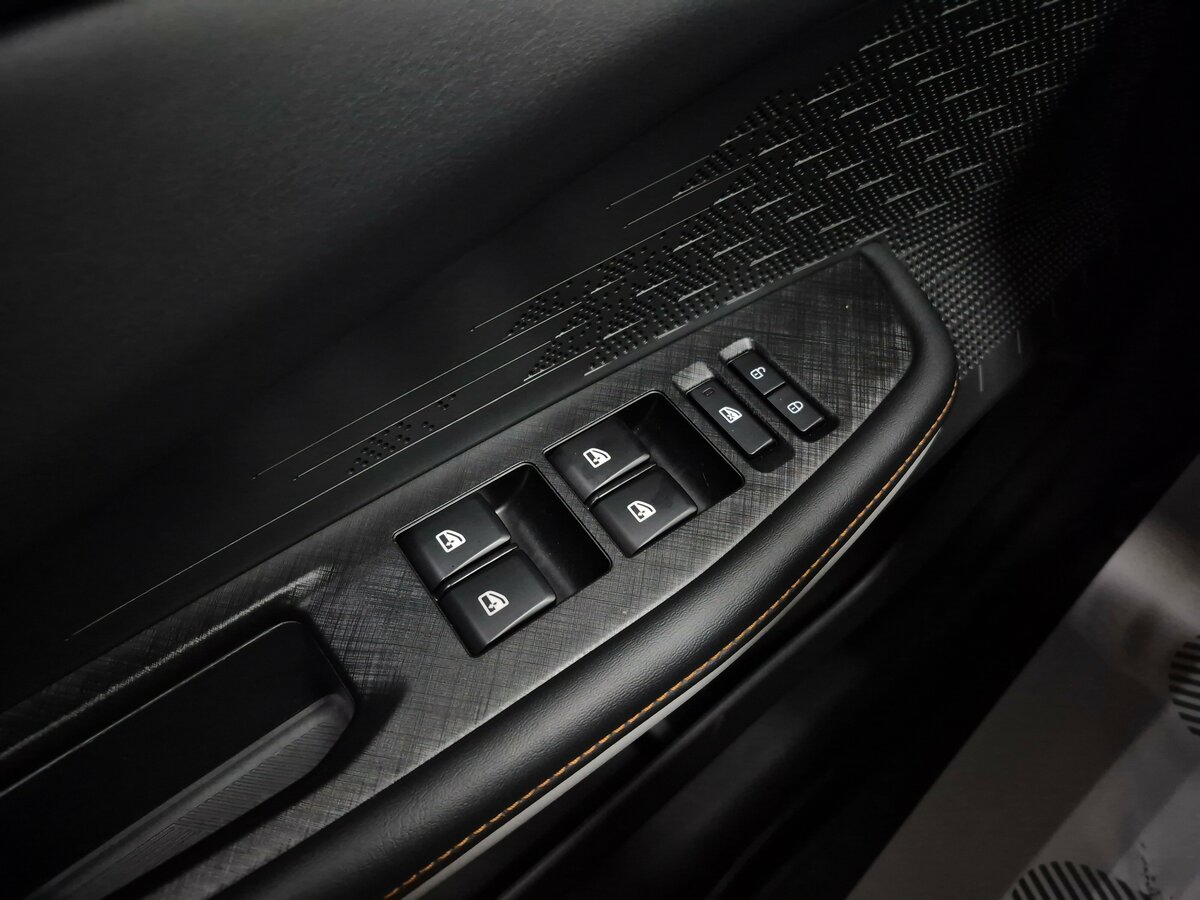 Changan UNI-V б/у, 2024, Роботизированная. Фото: #7