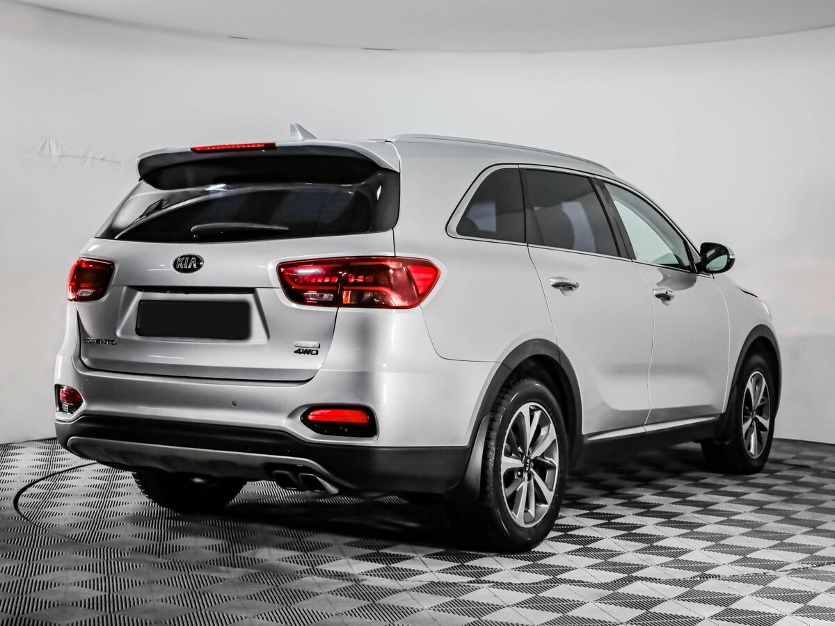 Kia Sorento б/у, 2018, Автоматическая. Фото: #4