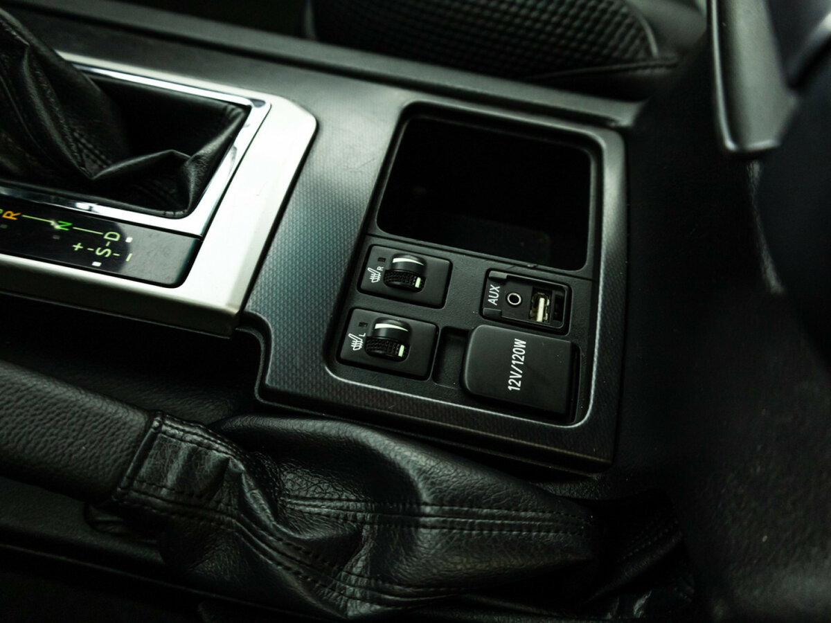 Toyota Land Cruiser Prado б/у, 2013, Автоматическая. Фото: #18