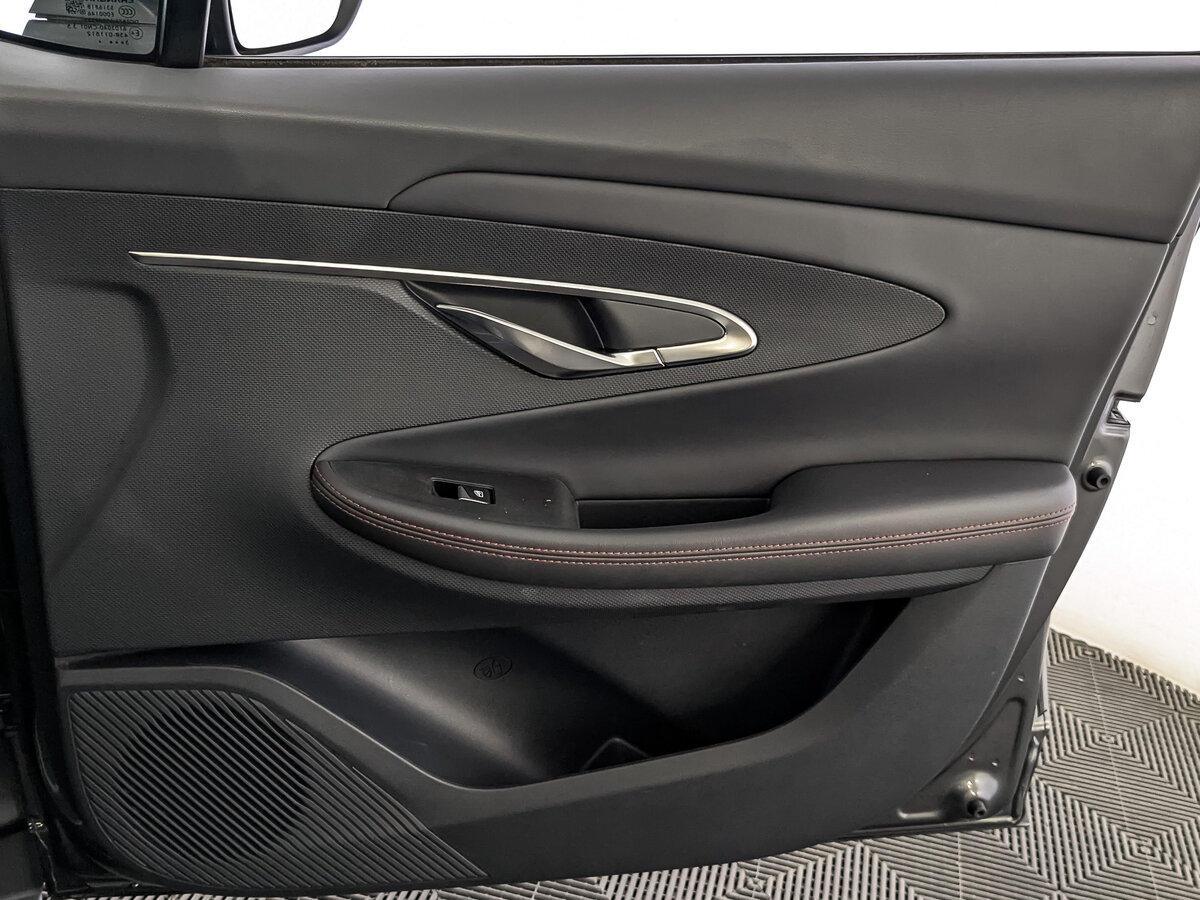 Чанган УНИ-Т б/у, 2023, Роботизированная. Фото: #24